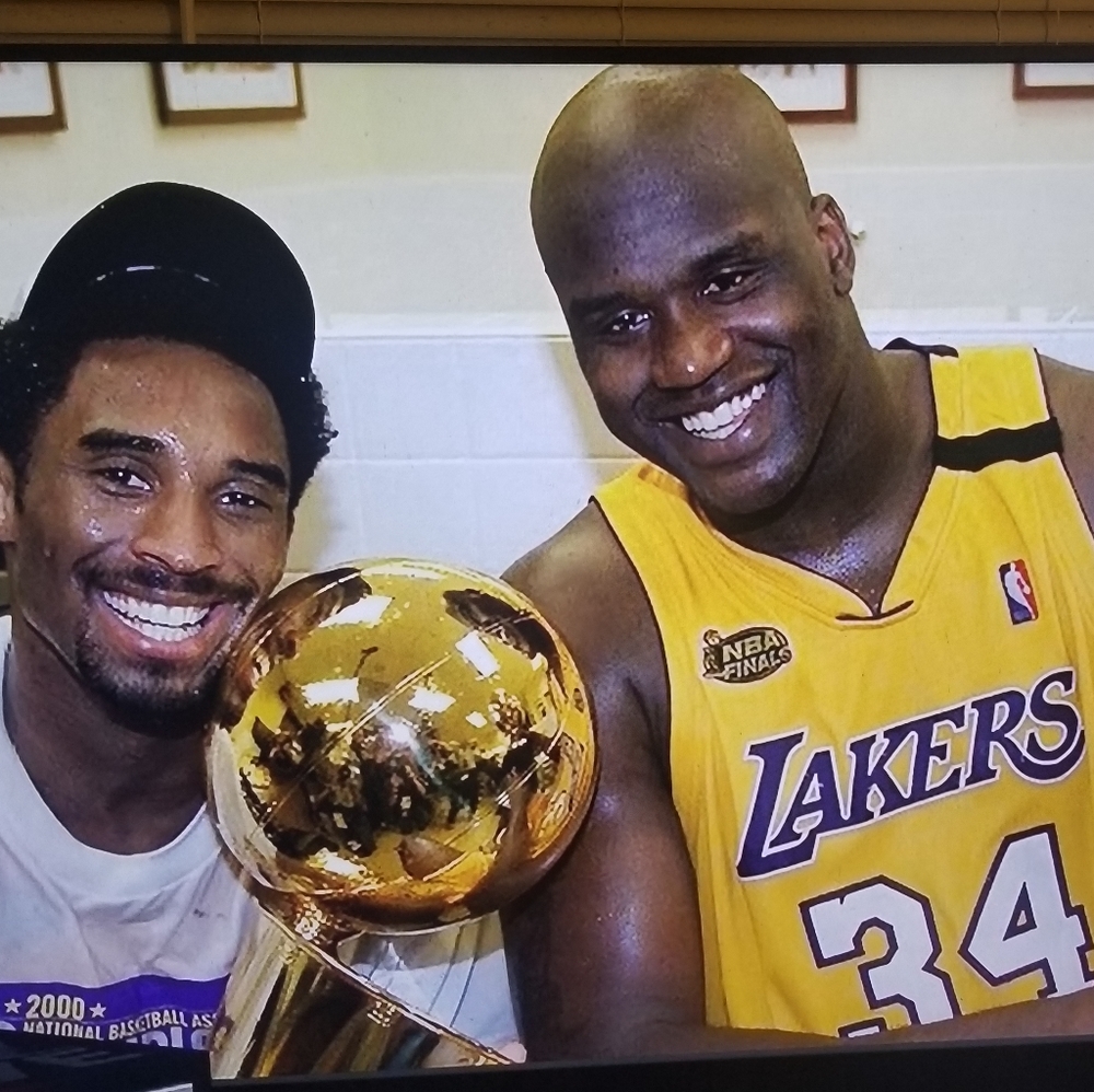 MAMBA OUT RIP KOBE & GIGI🕊🙏💕😢 & RIP ALL 9 VICTIMS✝️😔 - Picture 7 of 8
